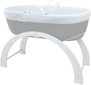Shnuggle Dreami Moses Basket and Curve Rocking Stand