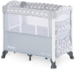 Hauck bedside crib